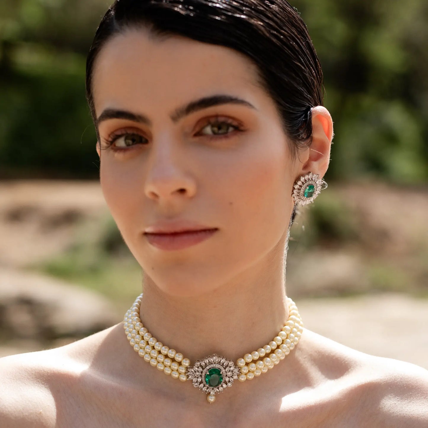 Cella Choker Silver Green and Pearls