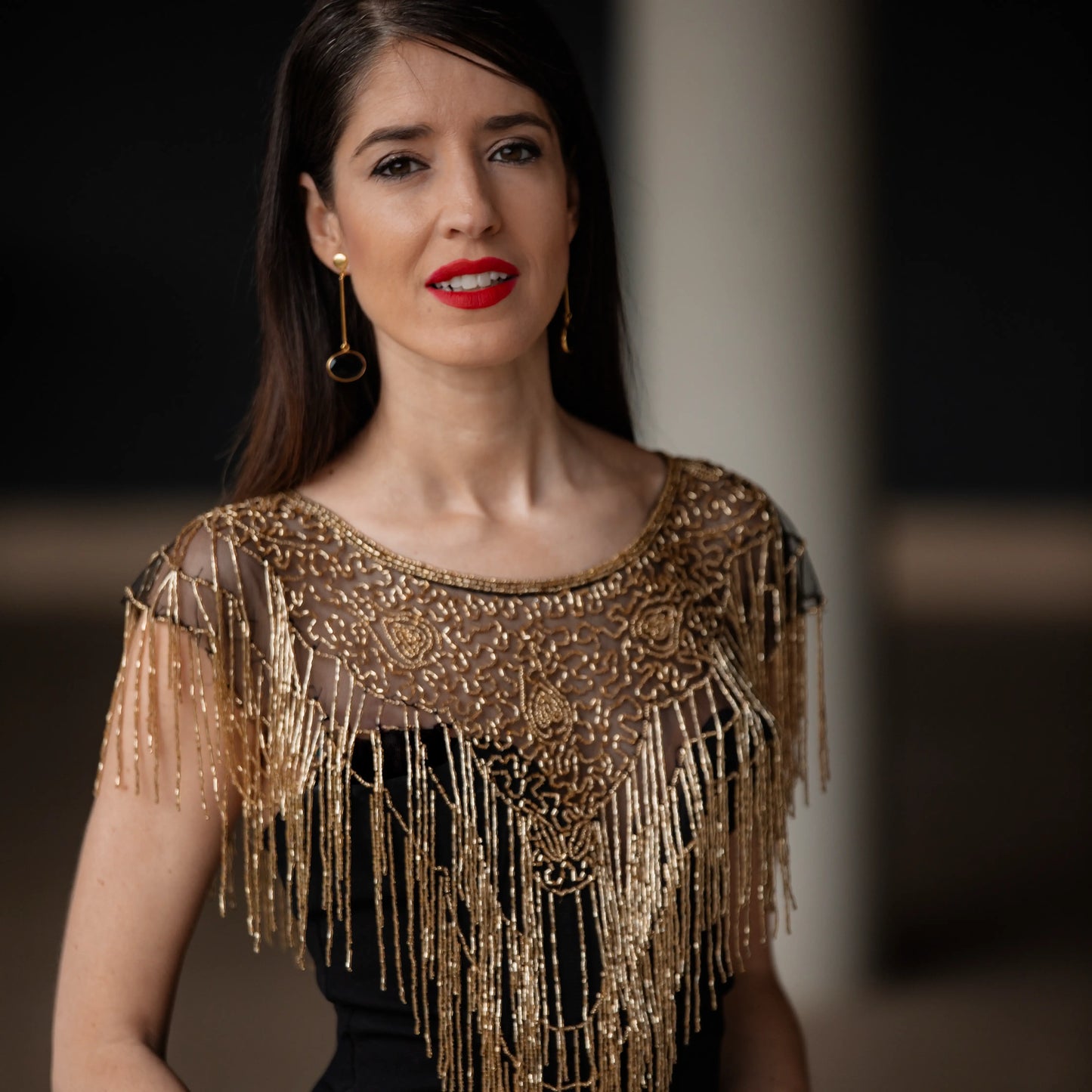 Cuello Joya Esencia Negro y Dorado