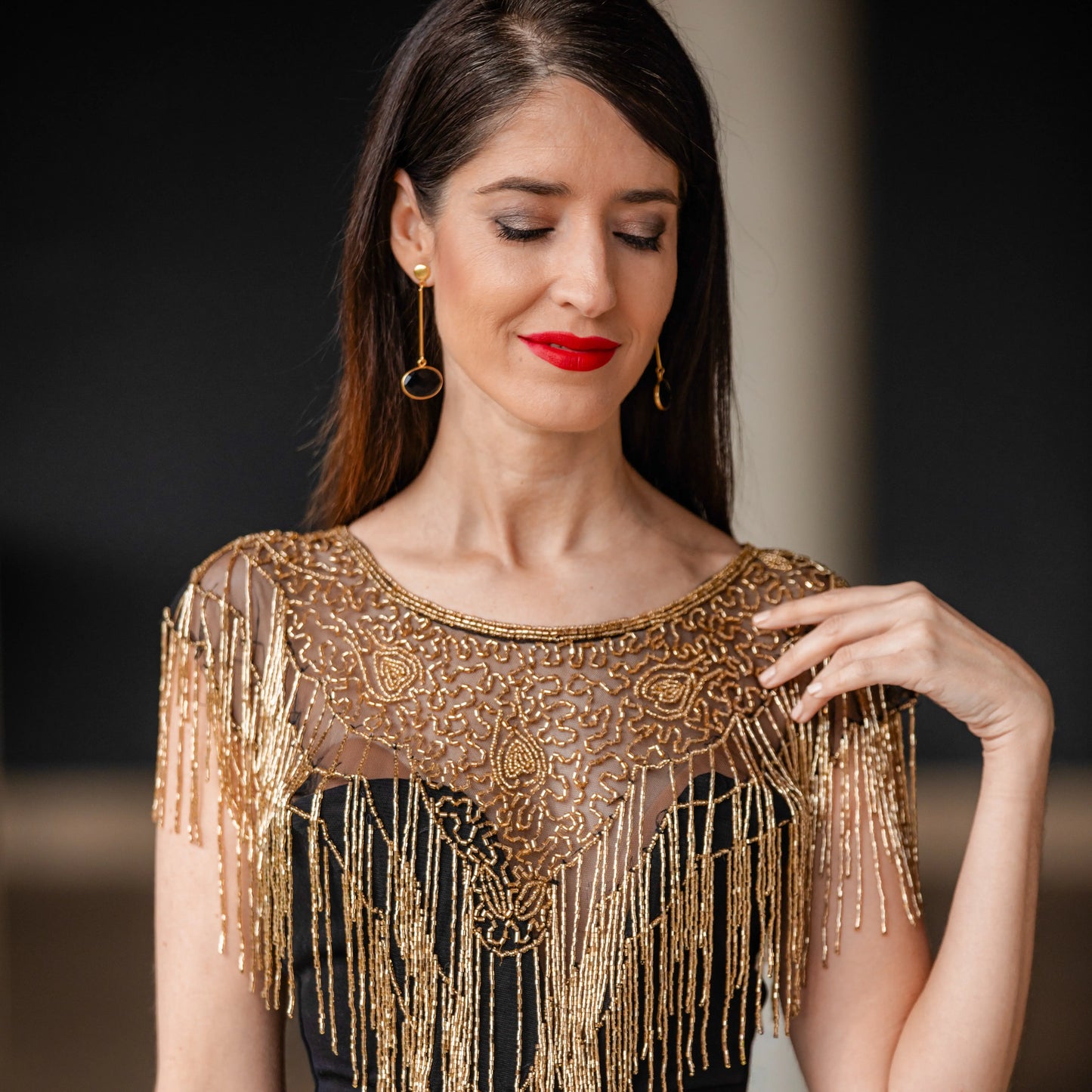 Cuello Joya Esencia Negro y Dorado