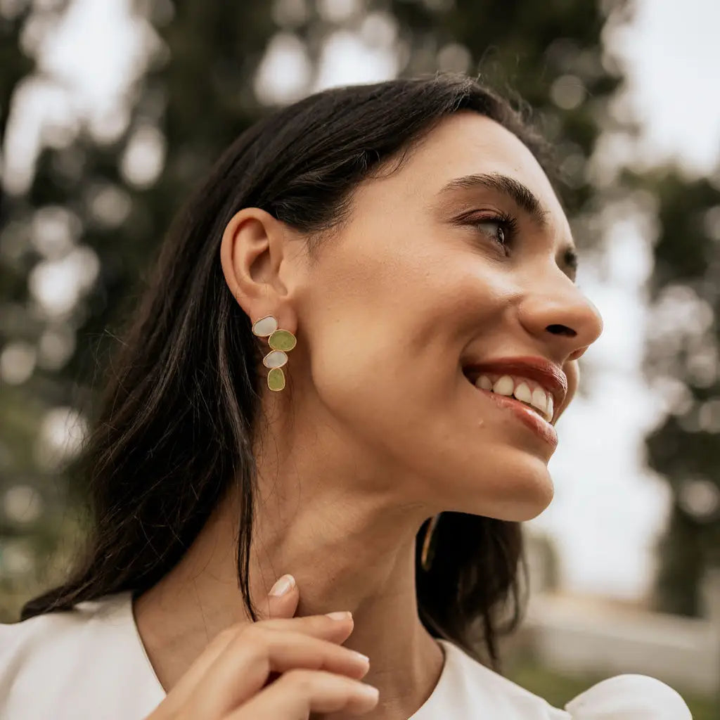 Matrix Pendientes Genís Small Ed. Limitada Blanco Nácar y Verde Lima