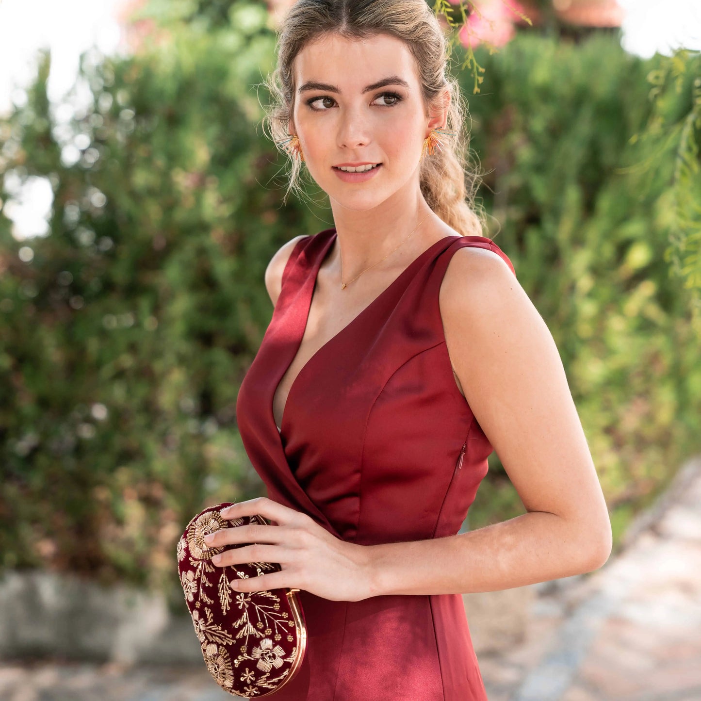 Bolso Ovalado Yai Granate