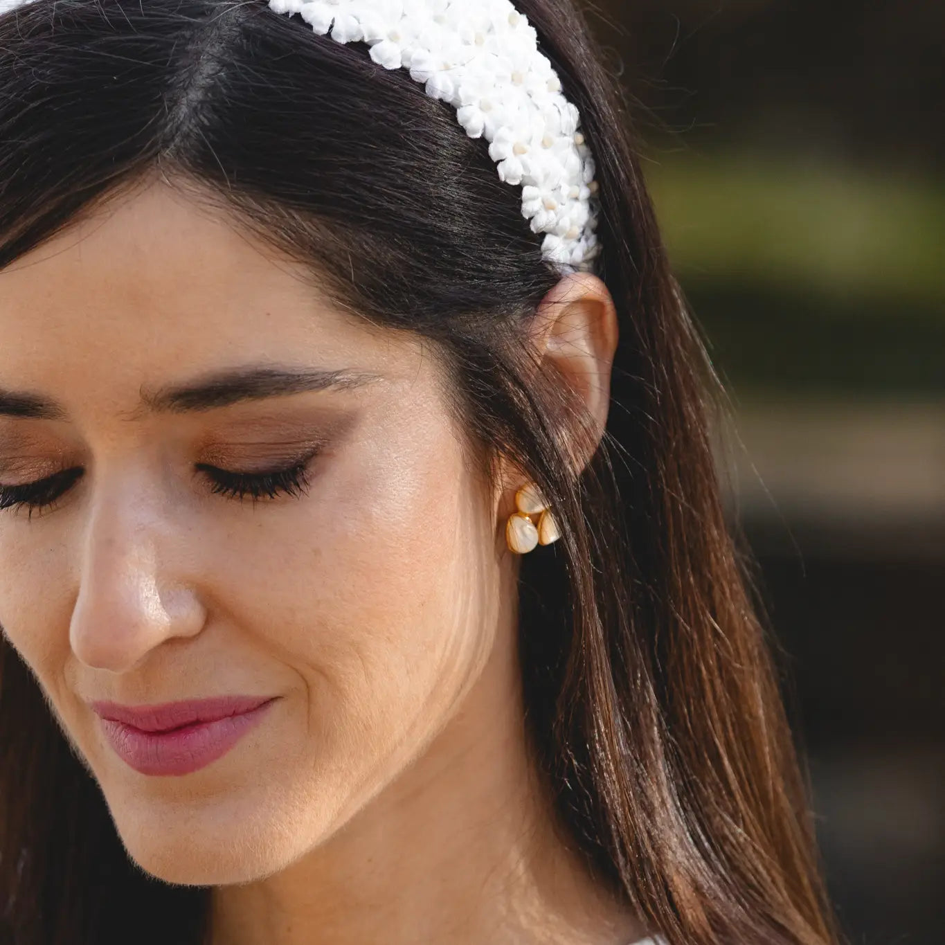 Vega Earrings Limited Edition Pearly White