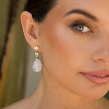 Pendientes Celene Piedra Lunar