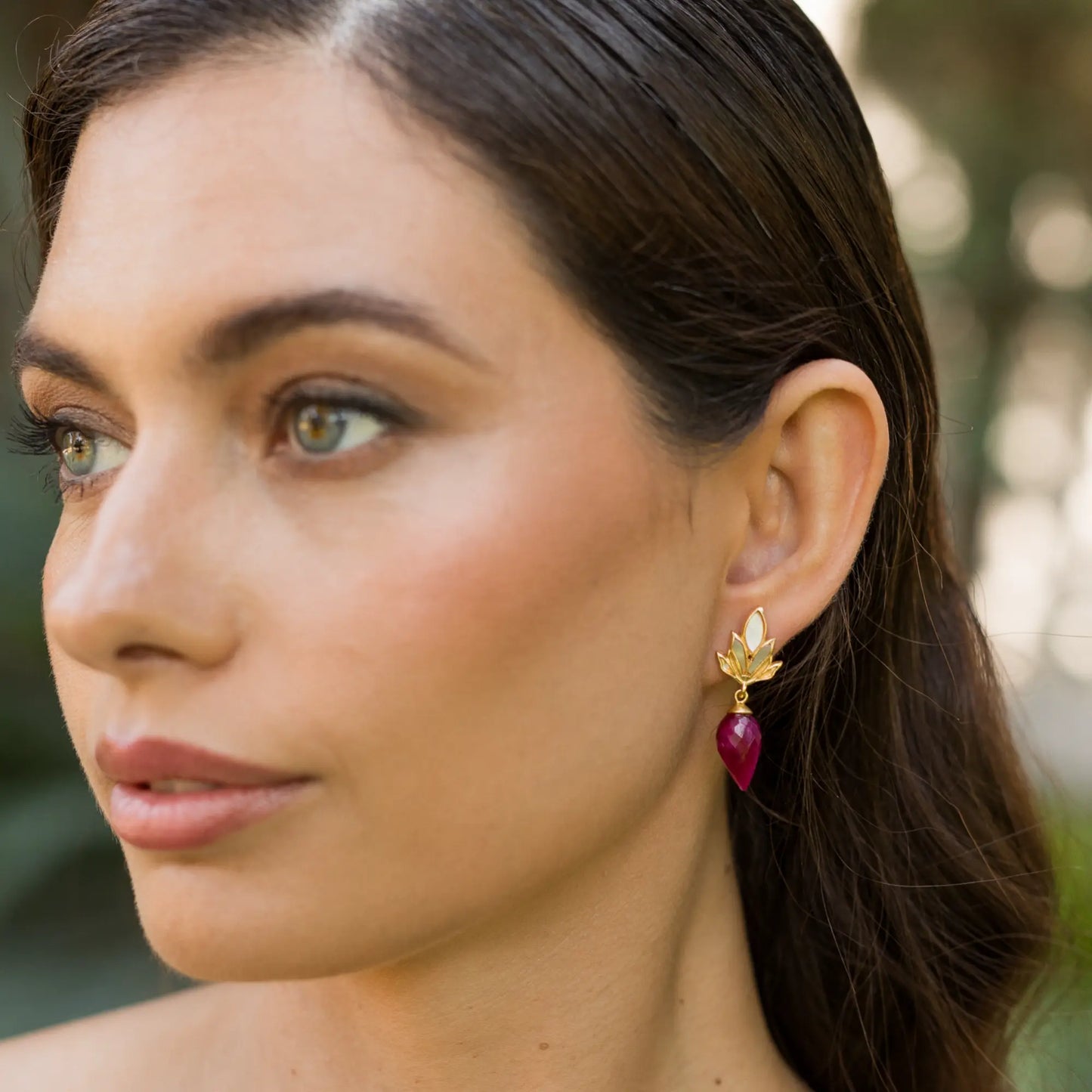 Pendientes Serenna Blanco nácar y Rubí