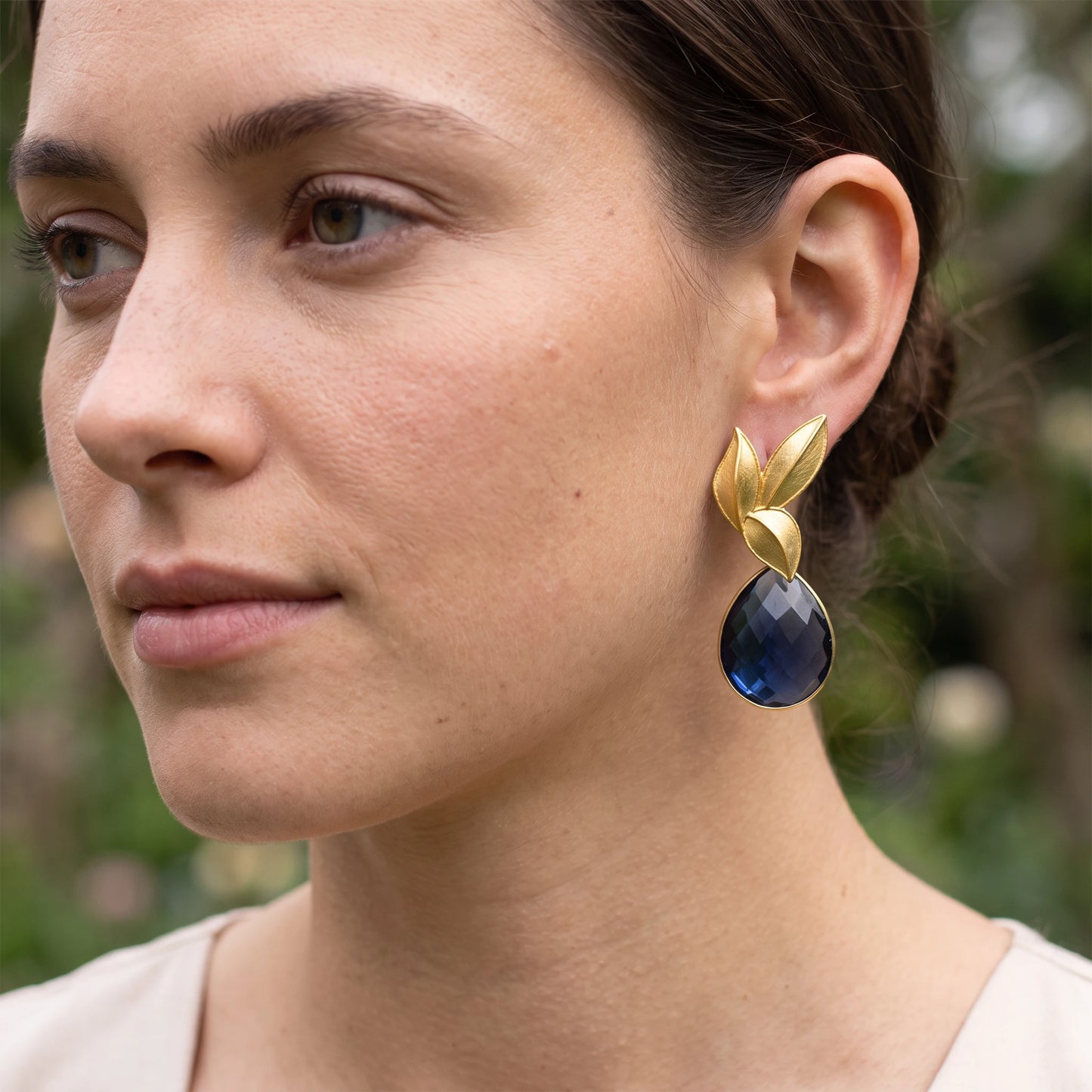 Set Matrix Pendientes Desmontables Laguén y Tear Azul Noche Cristal