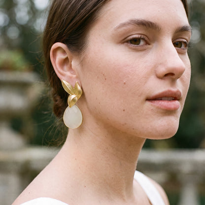Set Matrix Pendientes Desmontables Laguén y Tear Blanco Crema