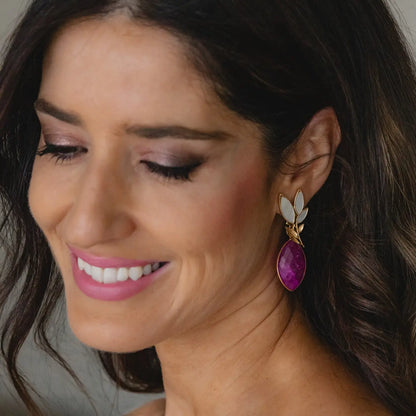Set Matrix Pendientes Leaves y Eye Blanco y Buganvilla