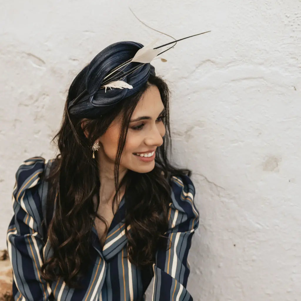 Tocado Diadema Gavira Pluma Azul y Beige