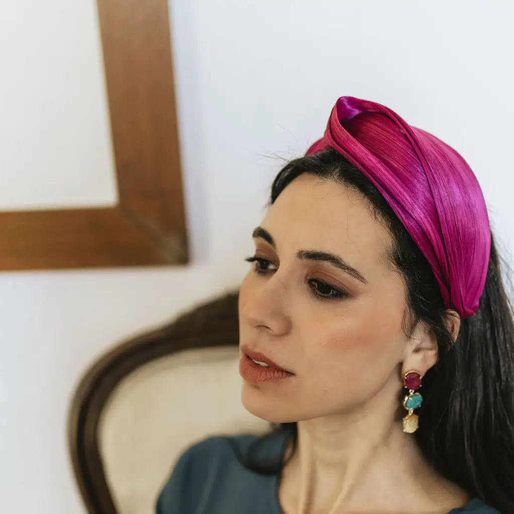 Tocado Diadema Lora Fucsia
