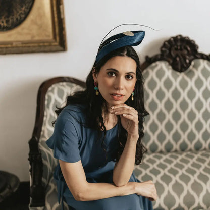 Tocado Diadema Norea Pluma Azul Pavo y Blanco