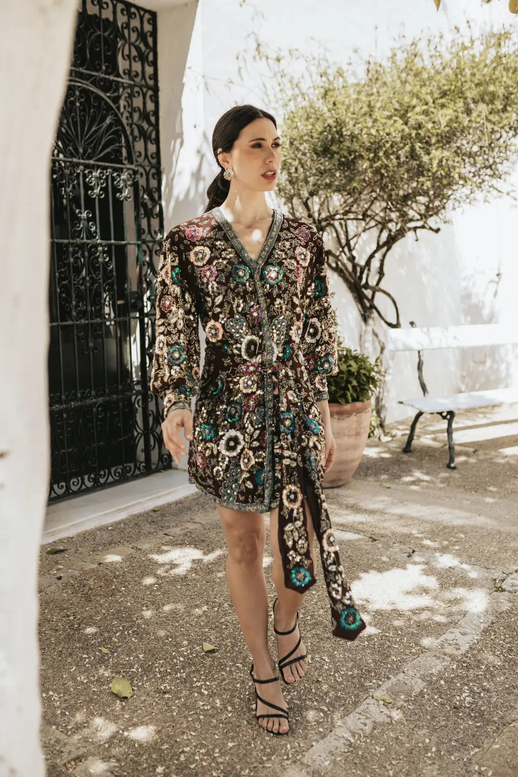 Vestido Bizancio Corto Cruzado Flores Marrón