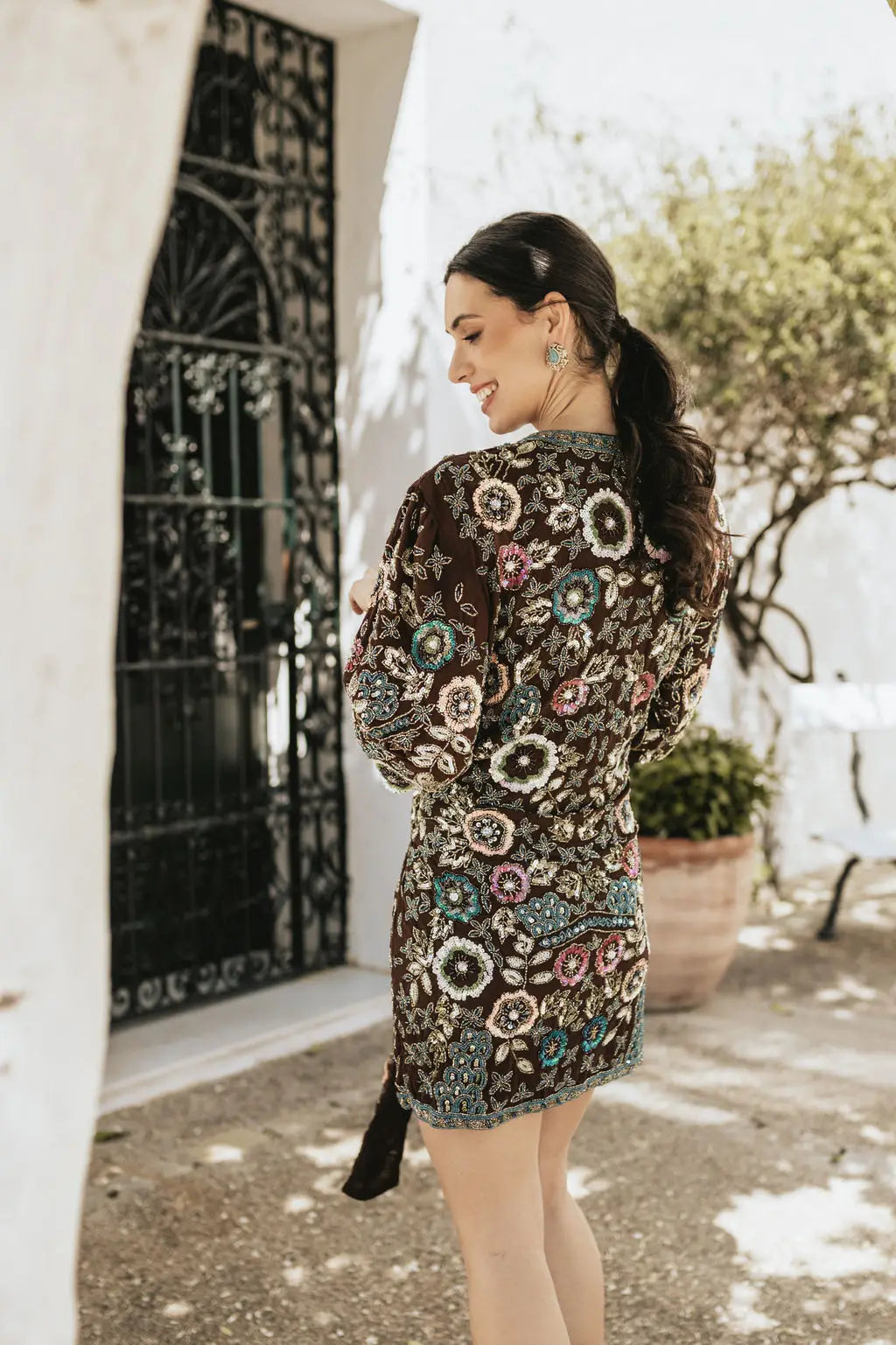 Vestido Bizancio Corto Cruzado Flores Marrón