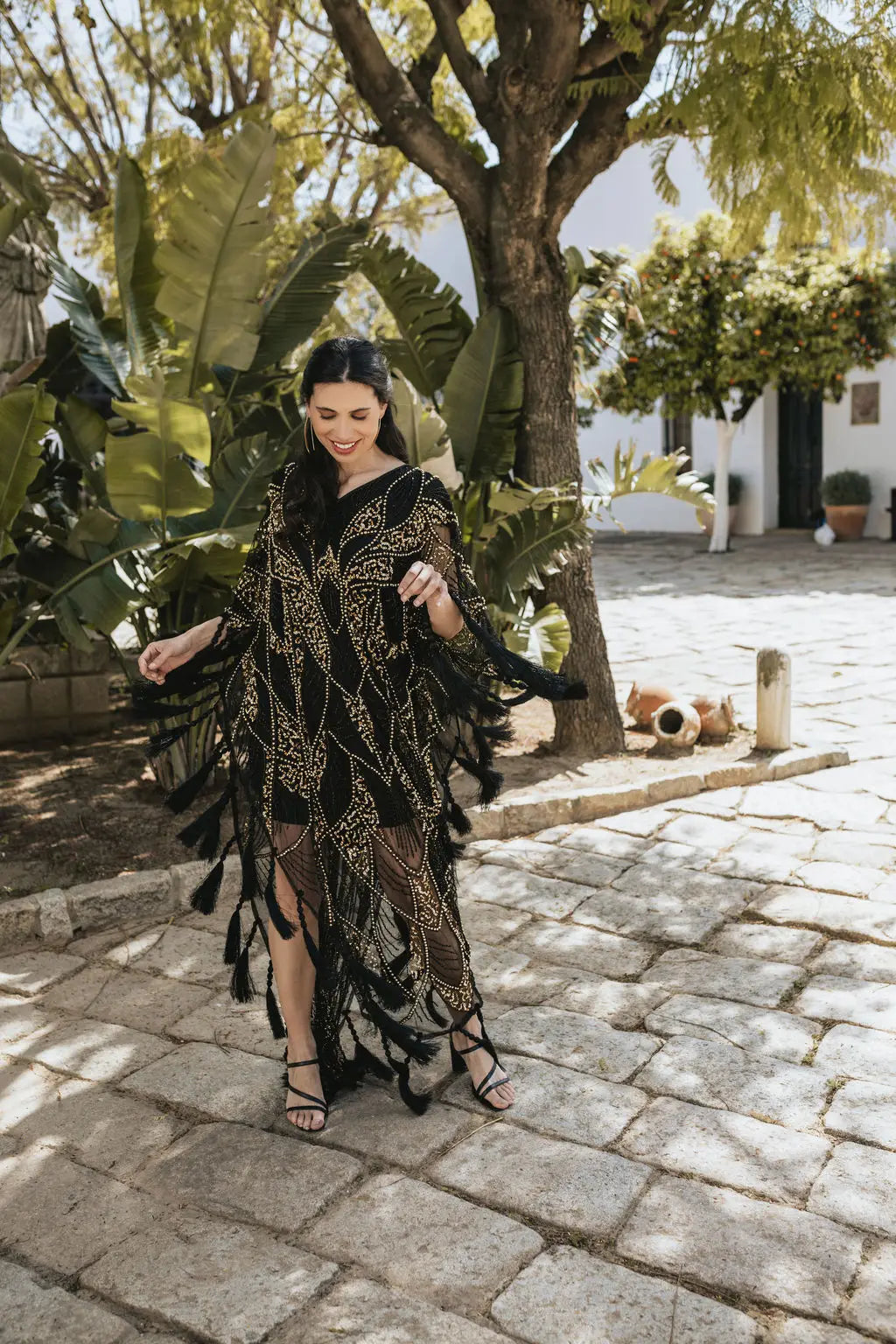 Vestido Kaftán Azabache Negro y Dorado