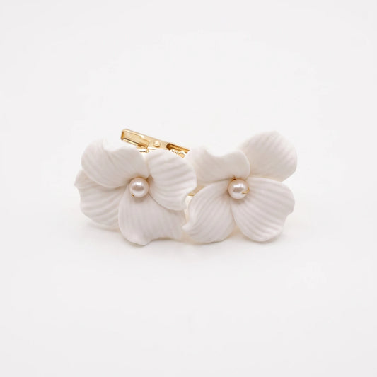 Pinza Cerámica Delfa Doble Flor Blanco