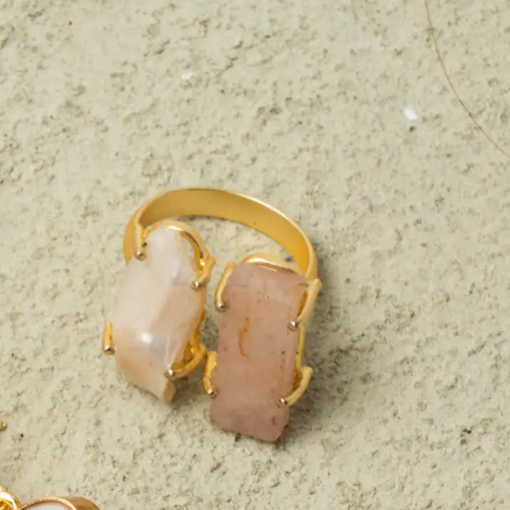 Anillo Serena Rough Rosa Cuarzo y Perla