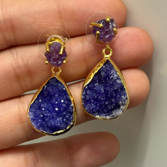 Pendientes Rubor Rough Morado y Drusa Azul oscuro - Black One