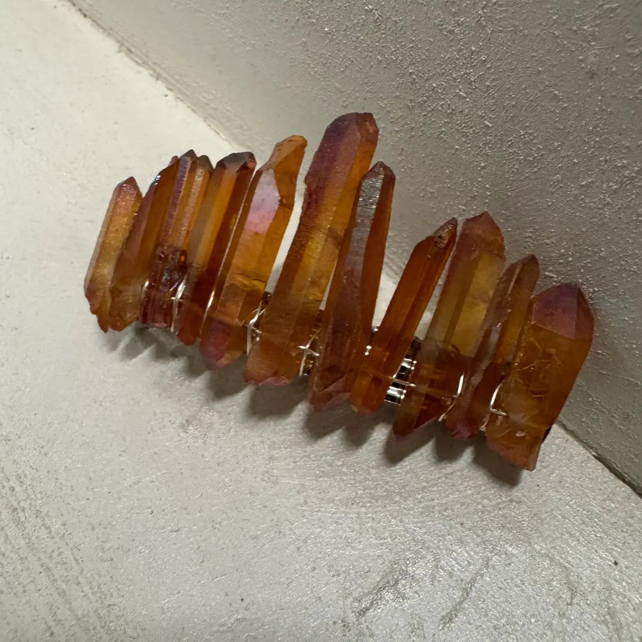 Pasador Prisma Cristales Naranja Ocre