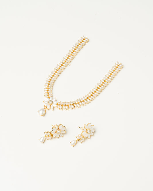 Venta Flash Vintage Conjunto Perle Lester Ed. Limitada Perla (sin cadena)