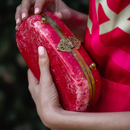 Clutch Ovalado Aguas Rojo - Tara mancha metal